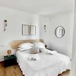 Aptments2 - Real Estate Solutions Apartment *