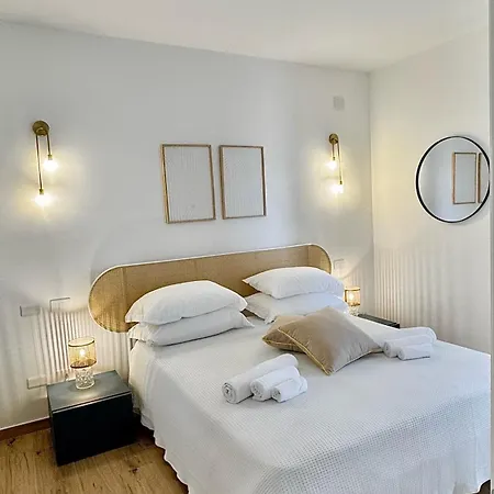 Apartment Aptments2 - Real Estate Solutions