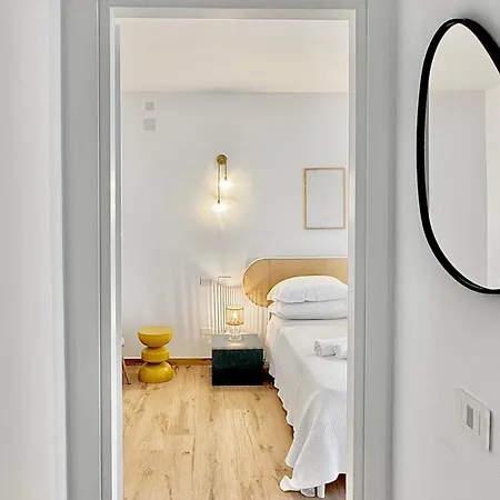 Aptments2 - Real Estate Solutions Apartman
