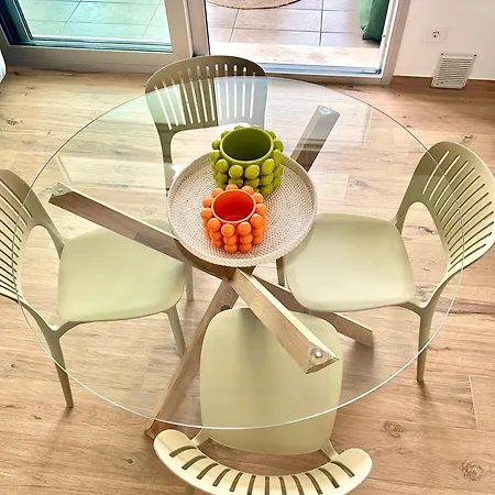 Apartment Aptments2 - Real Estate Solutions