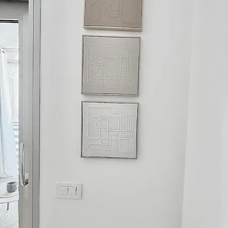 Aptments2 - Real Estate Solutions Apartman