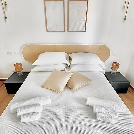 Aptments2 - Real Estate Solutions * Ольбия