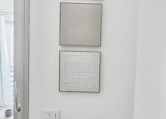 Aptments2 - Real Estate Solutions Lägenhet