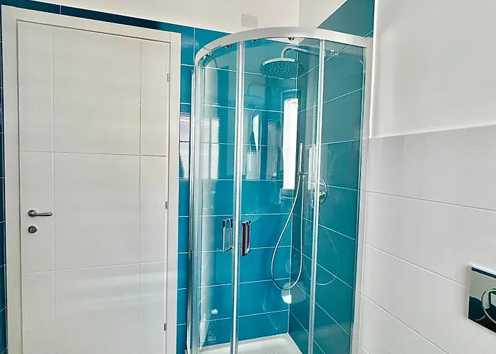 Aptments2 - Real Estate Solutions *