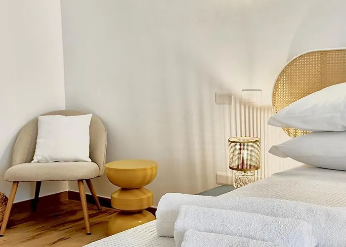 Апартаменти Aptments2 - Real Estate Solutions *